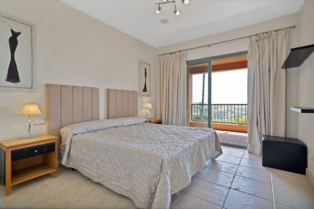 Appartement te koop in Los Flamingos | 2 slaapkamers H5080999