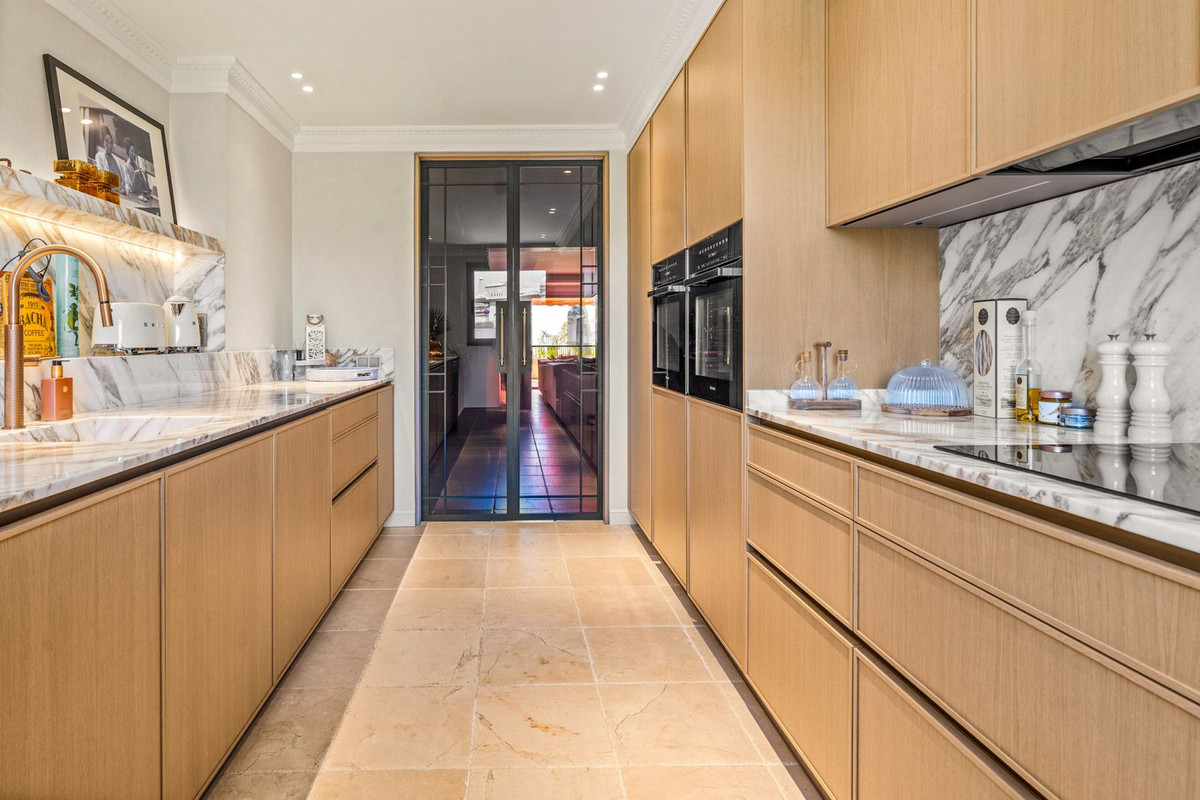 Appartement te koop in Los Flamingos | 3 slaapkamers H5110798