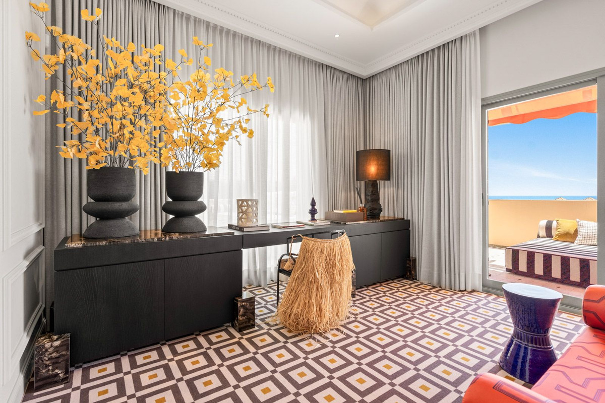 Appartement te koop in Los Flamingos | 3 slaapkamers H5110798