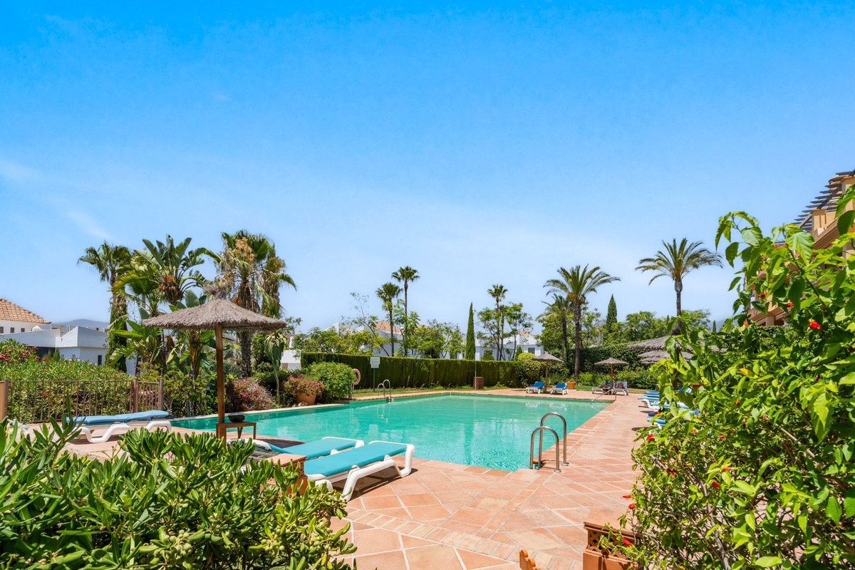 Appartement te koop in Los Flamingos | 3 slaapkamers H5110798