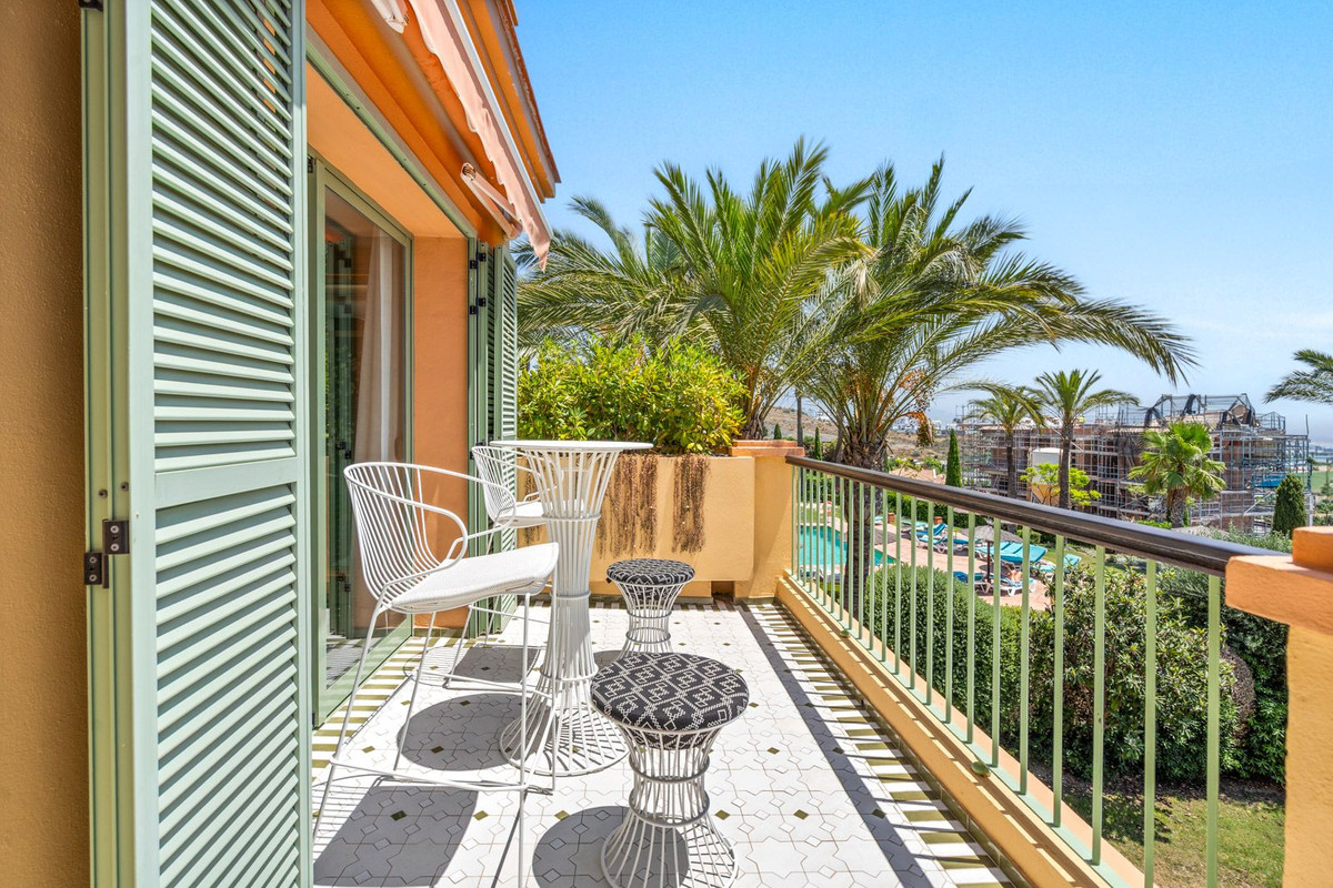 Appartement te koop in Los Flamingos | 3 slaapkamers H5110798