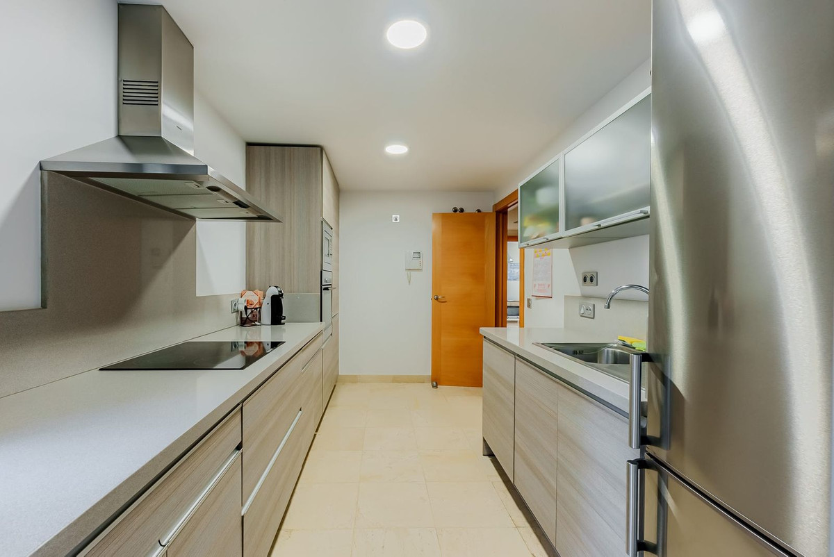 Appartement te koop in Los Flamingos | 2 slaapkamers H5110855