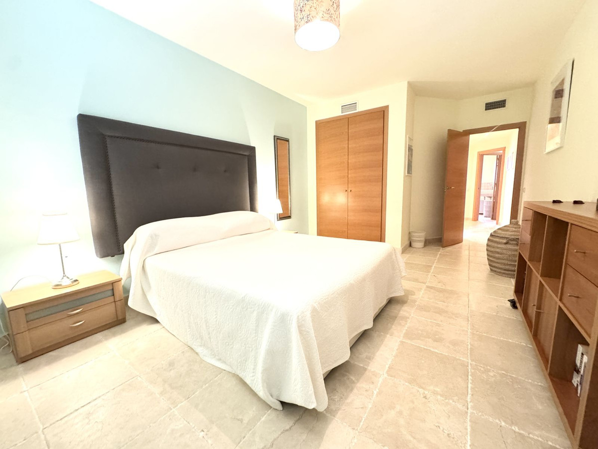 Appartement te koop in Los Flamingos | 3 slaapkamers H5129824