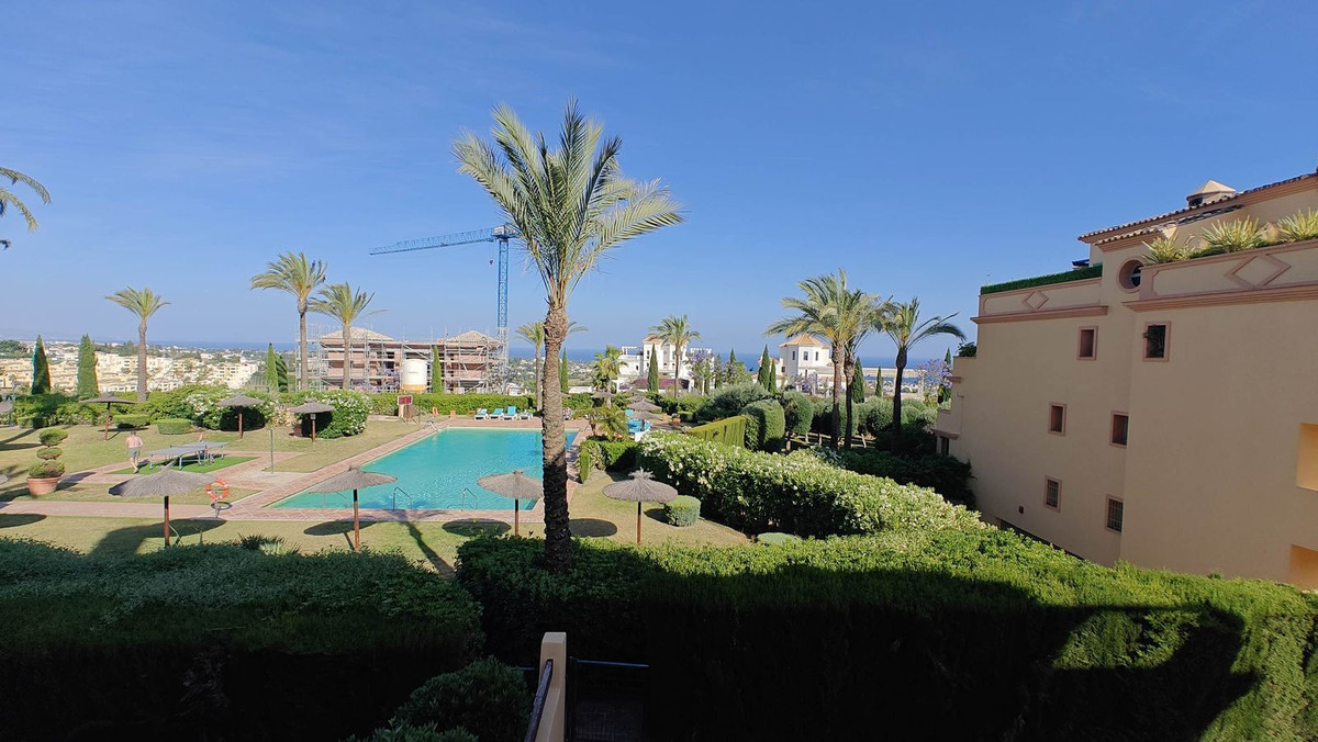 Appartement te koop in Los Flamingos | 3 slaapkamers H5132203