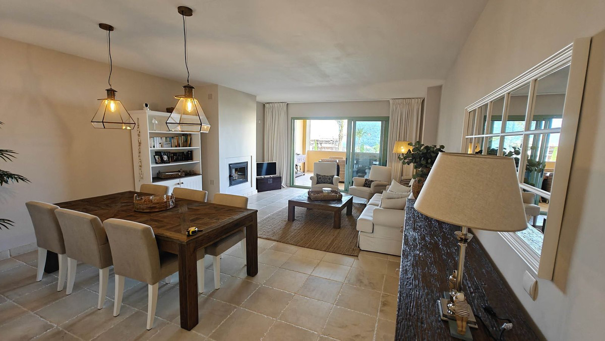 Appartement te koop in Los Flamingos | 3 slaapkamers H5132203