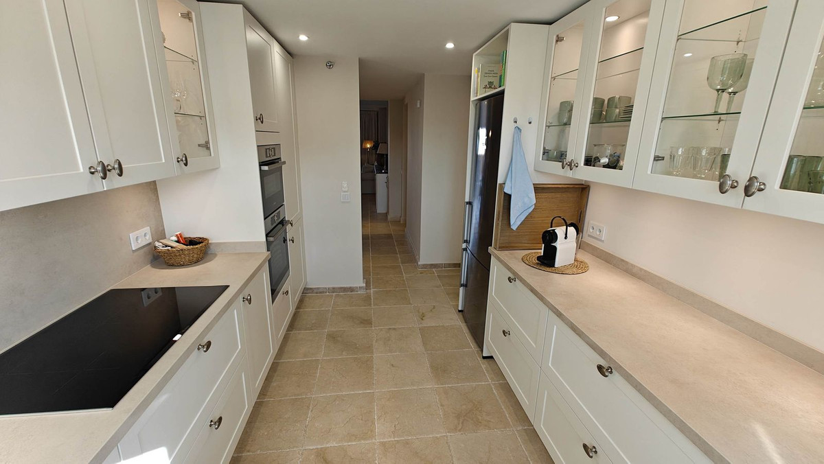 Appartement te koop in Los Flamingos | 3 slaapkamers H5132203