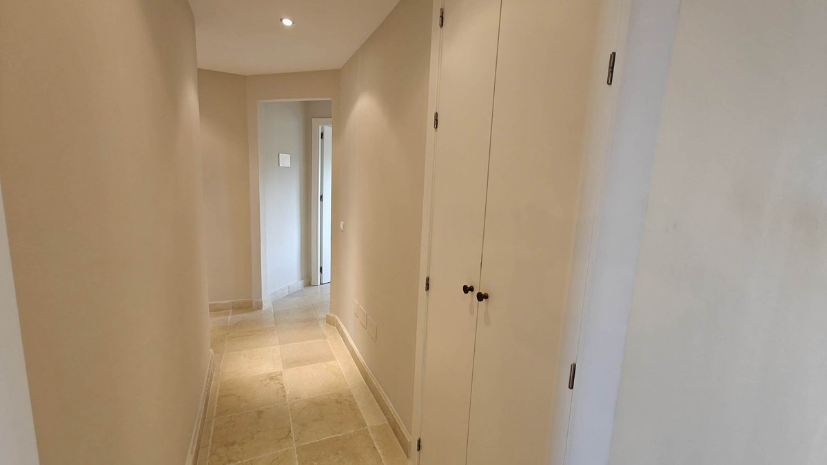 Appartement te koop in Los Flamingos | 3 slaapkamers H5132203