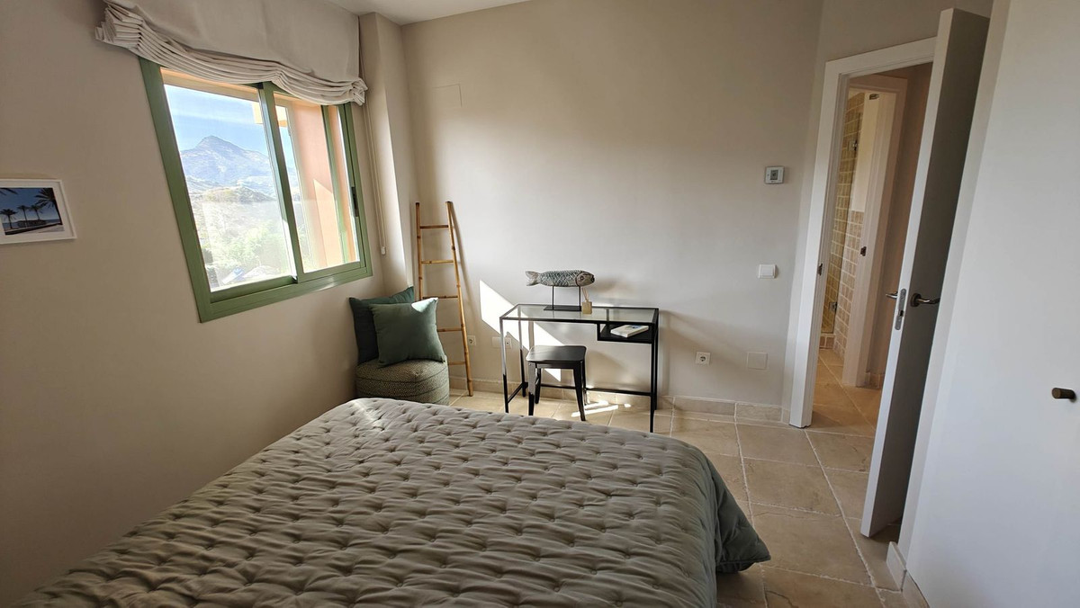 Appartement te koop in Los Flamingos | 3 slaapkamers H5132203