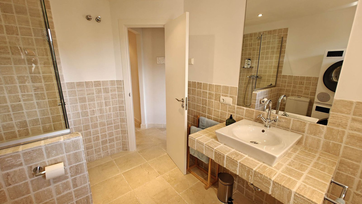 Appartement te koop in Los Flamingos | 3 slaapkamers H5132203
