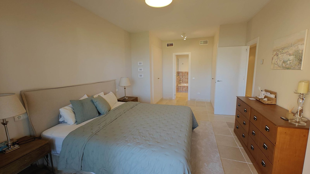 Appartement te koop in Los Flamingos | 3 slaapkamers H5132203