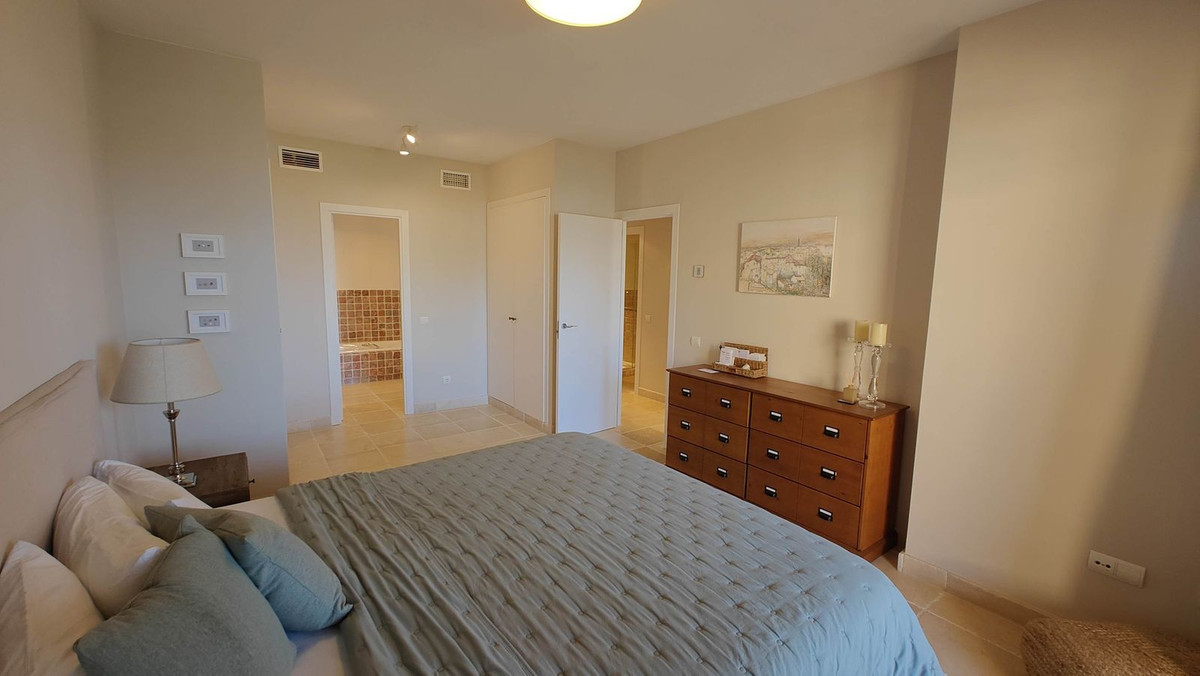 Appartement te koop in Los Flamingos | 3 slaapkamers H5132203