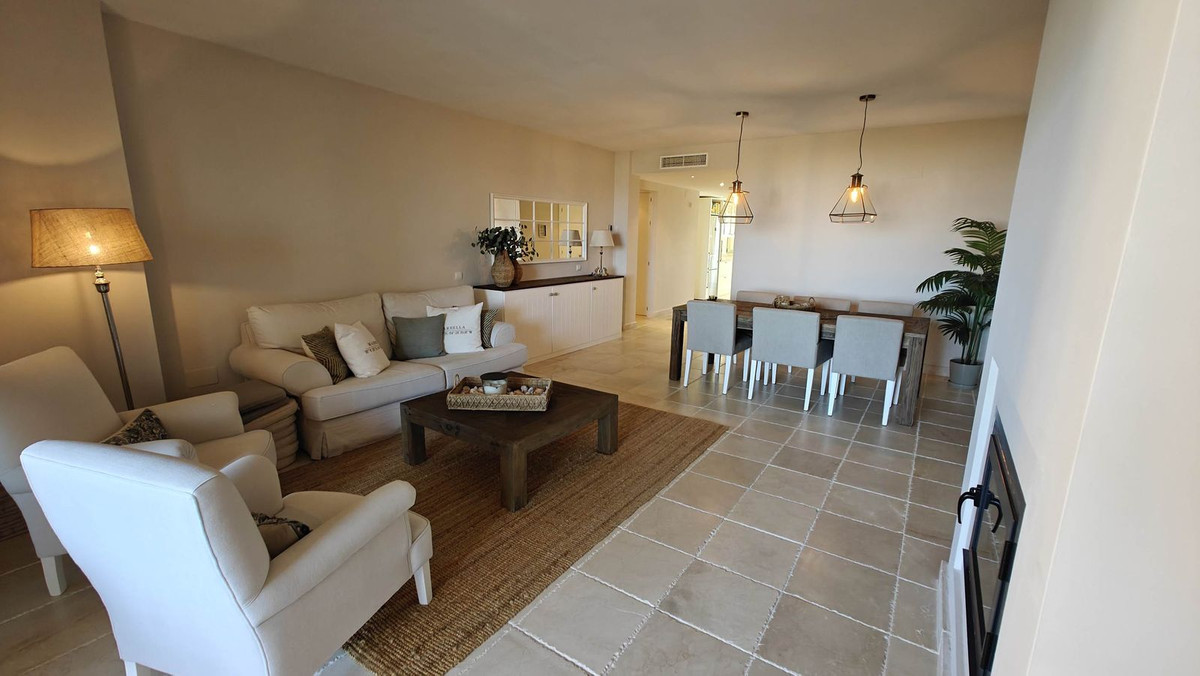Appartement te koop in Los Flamingos | 3 slaapkamers H5132203