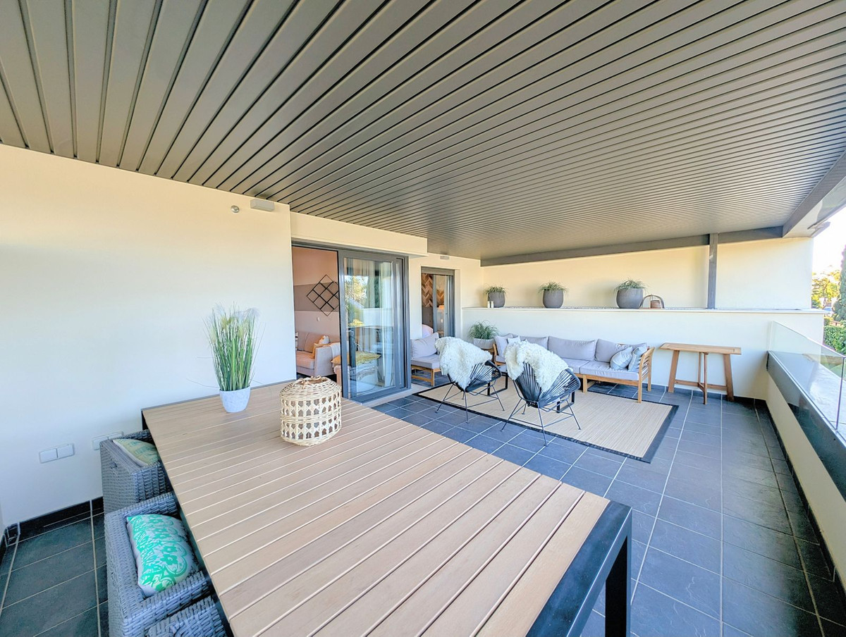 Appartement te koop in Los Flamingos | 2 slaapkamers H5148178