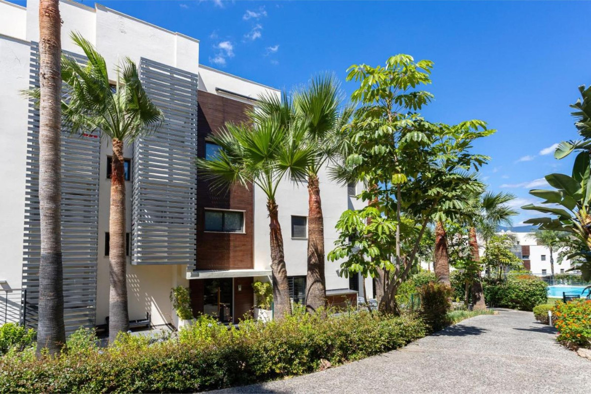 Appartement te koop in Los Flamingos | 2 slaapkamers H5148178