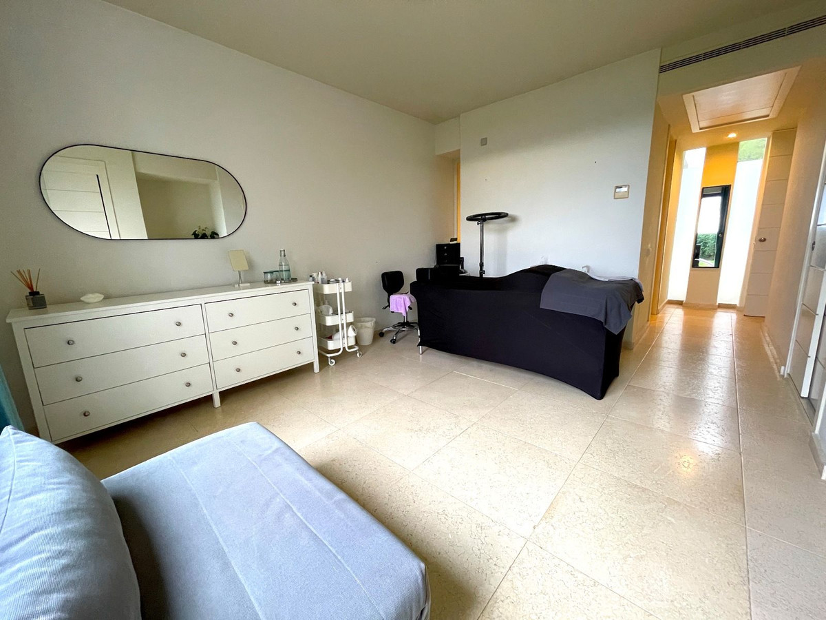 Property main view 12