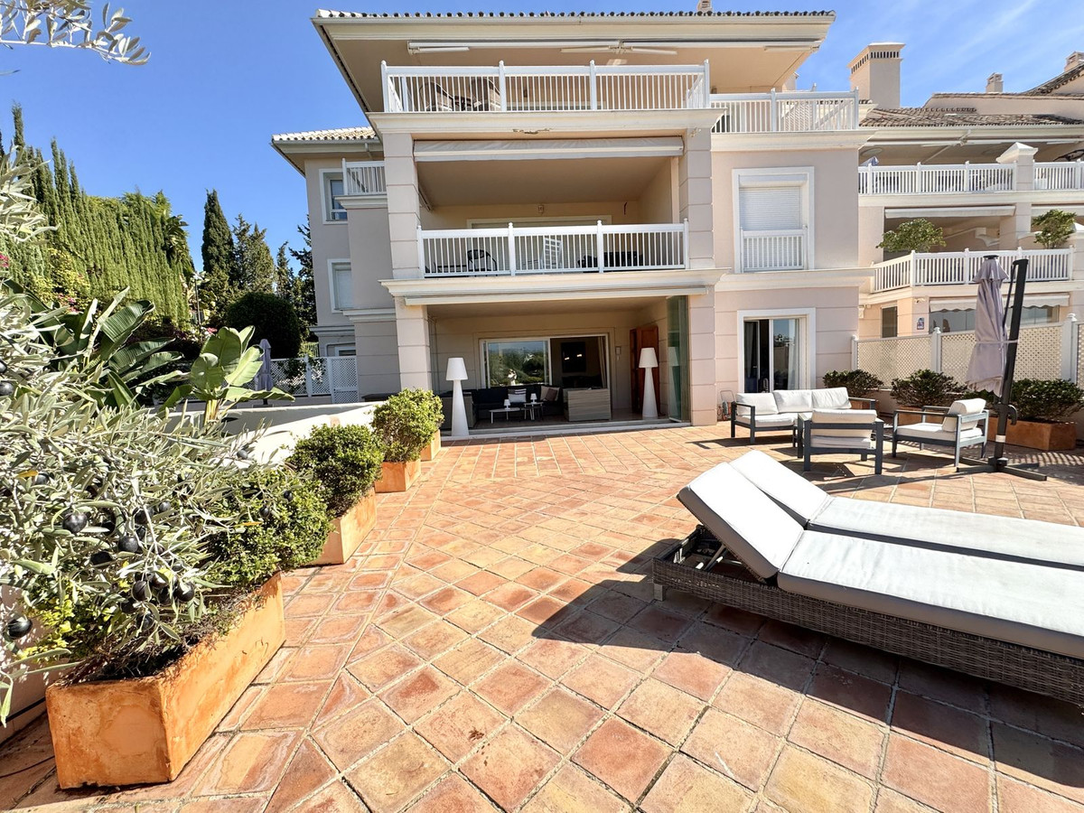 Appartement te koop in Los Flamingos | 3 slaapkamers H5215249