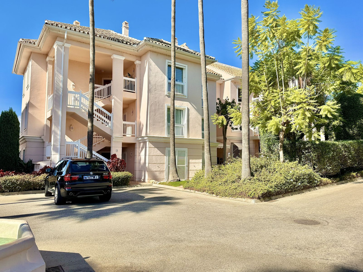 Appartement te koop in Los Flamingos | 3 slaapkamers H5215249