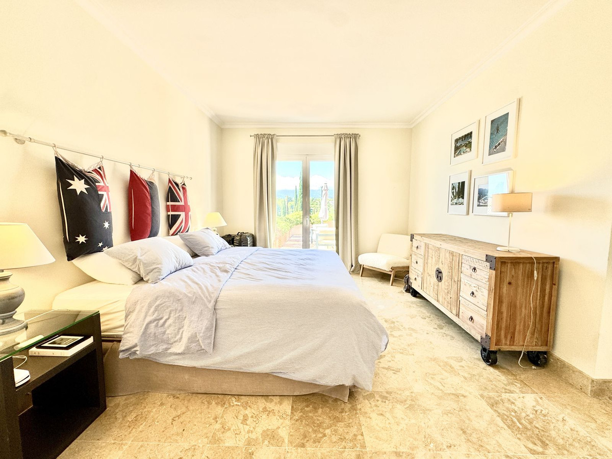 Appartement te koop in Los Flamingos | 3 slaapkamers H5215249