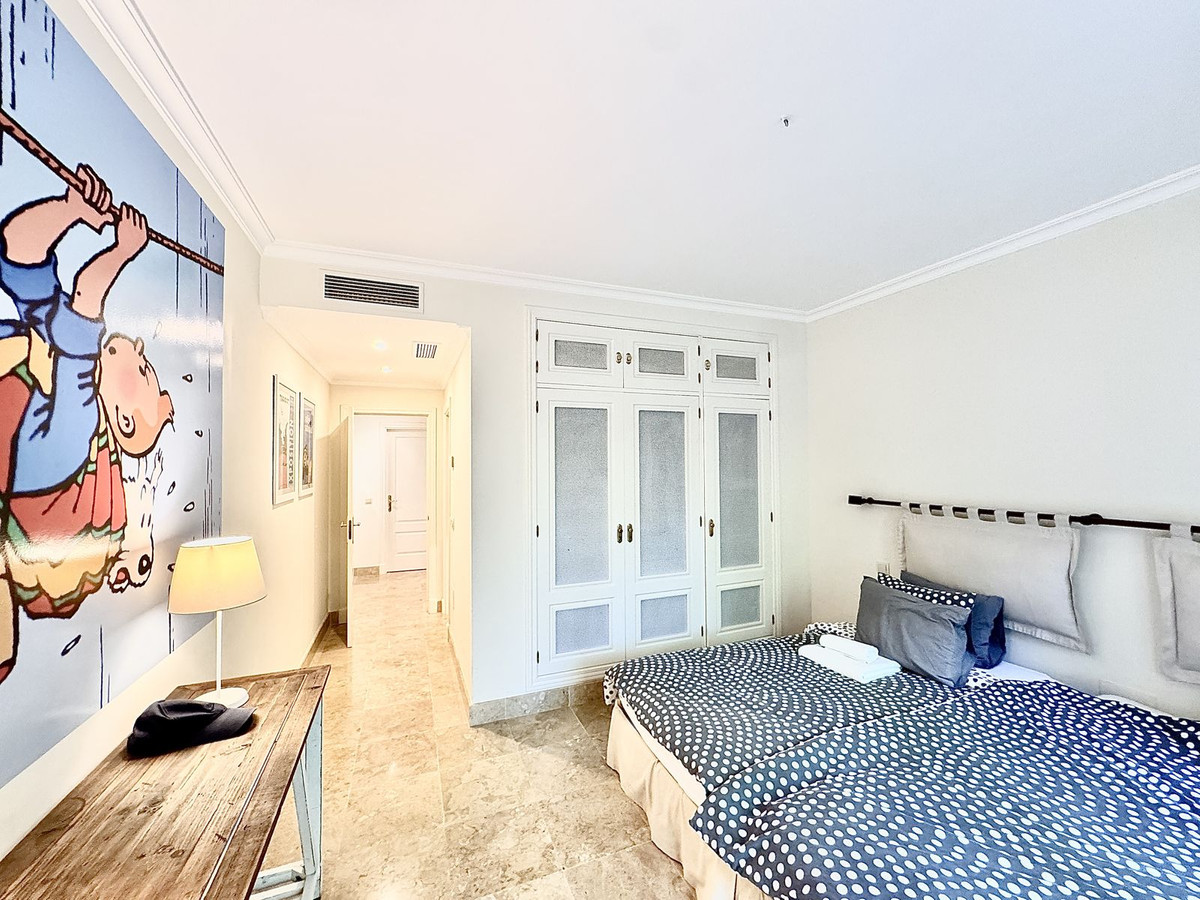 Appartement te koop in Los Flamingos | 3 slaapkamers H5215249