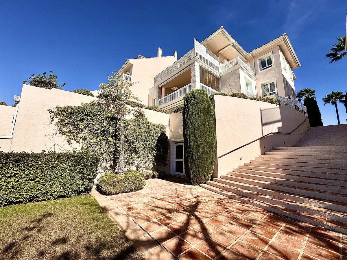 Appartement te koop in Los Flamingos | 3 slaapkamers H5215249