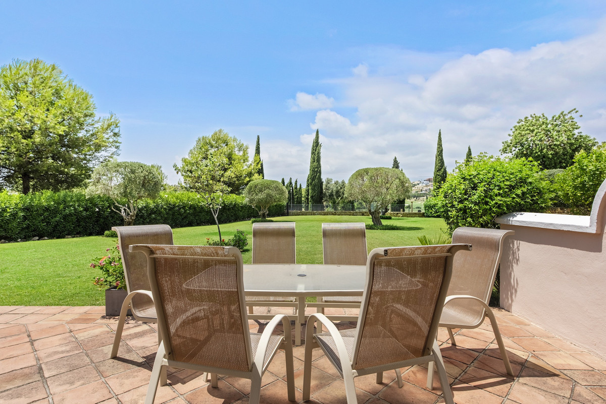 Appartement te koop in Los Flamingos | 1 slaapkamers H5236981