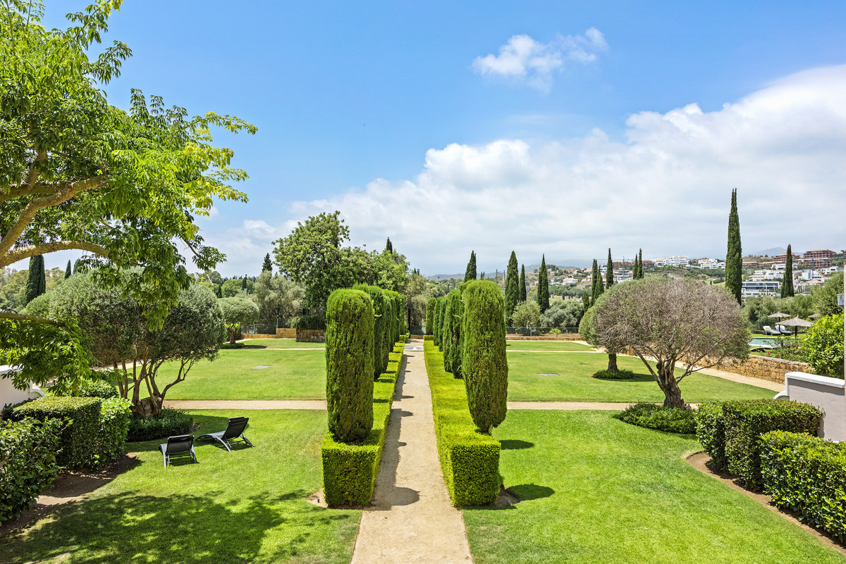 Appartement te koop in Los Flamingos | 1 slaapkamers H5236981