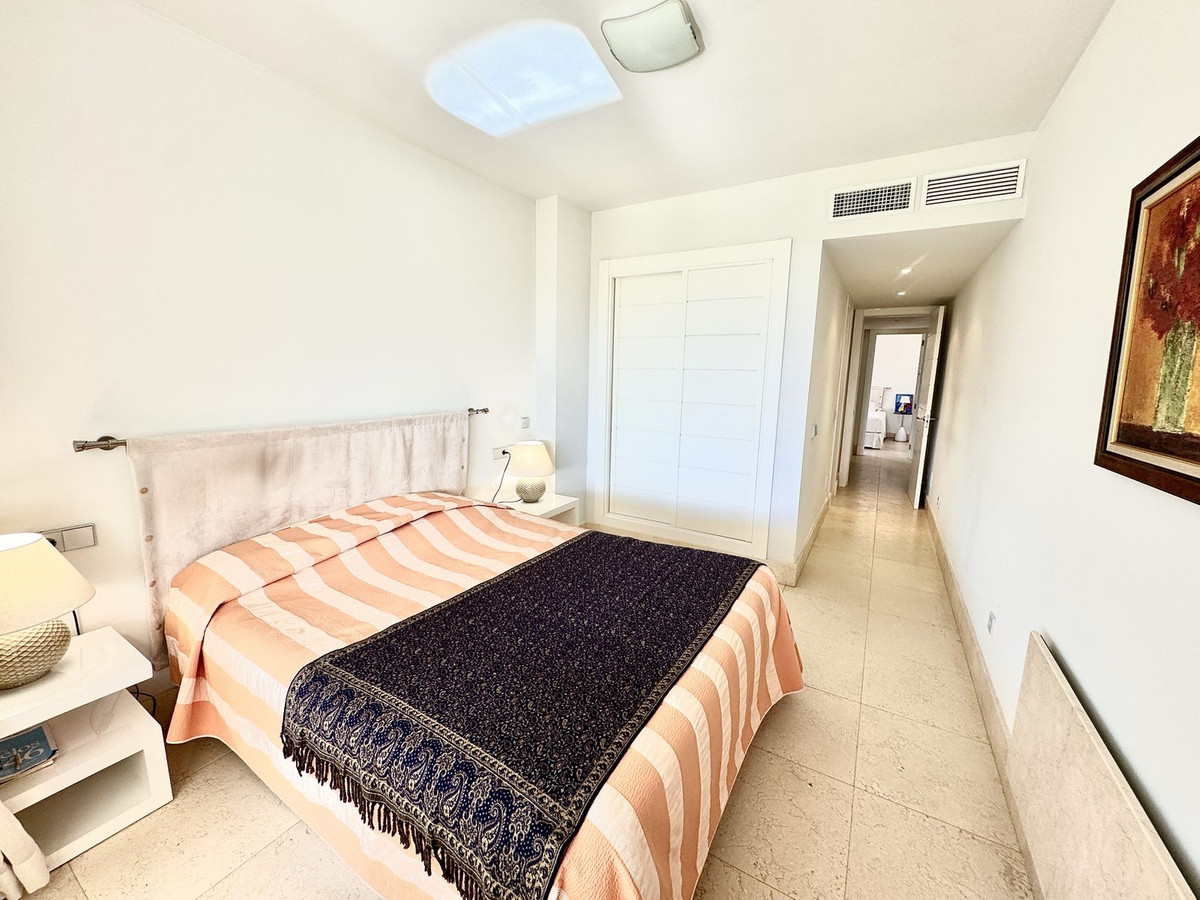 Appartement te koop in Los Flamingos | 2 slaapkamers H5237695