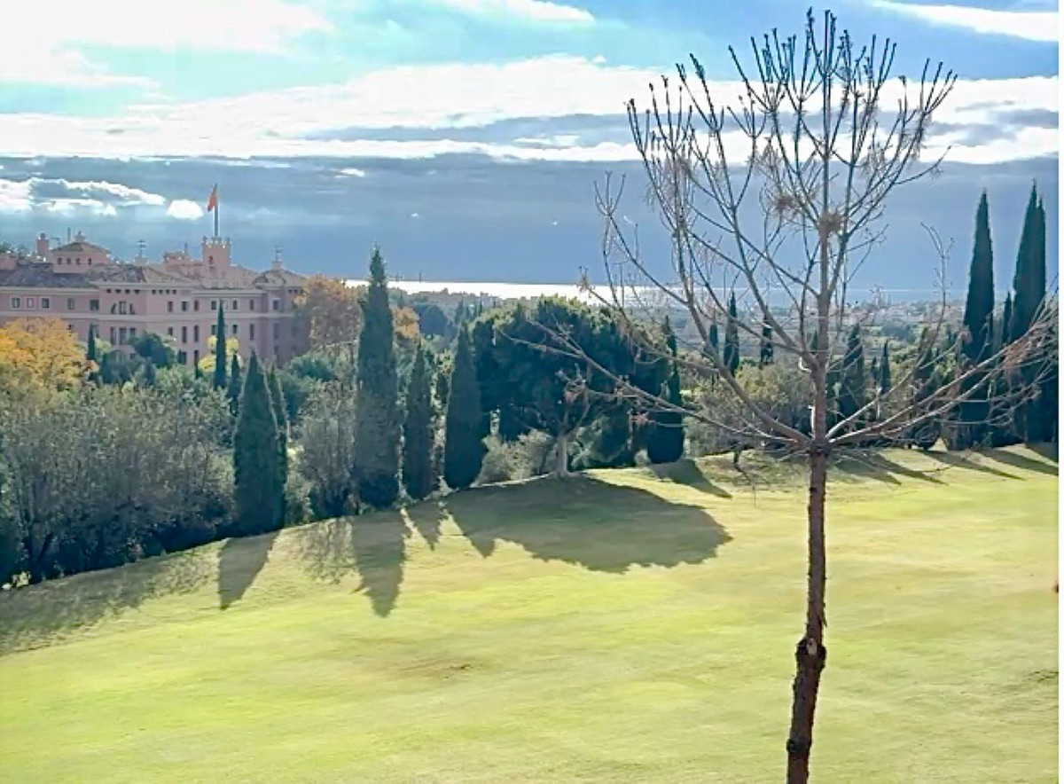 Appartement te koop in Los Flamingos | 2 slaapkamers H5237695