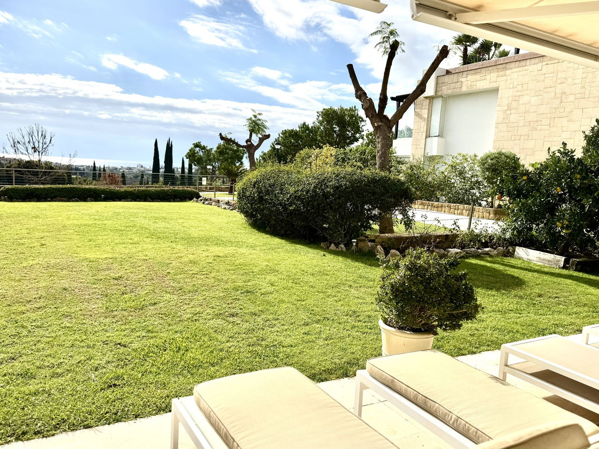 Appartement te koop in Los Flamingos | 2 slaapkamers H5237695