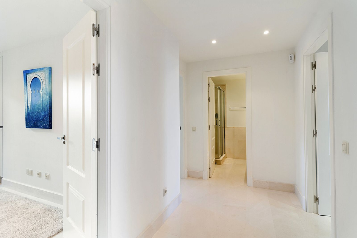 Appartement te koop in Los Flamingos | 2 slaapkamers H5250460