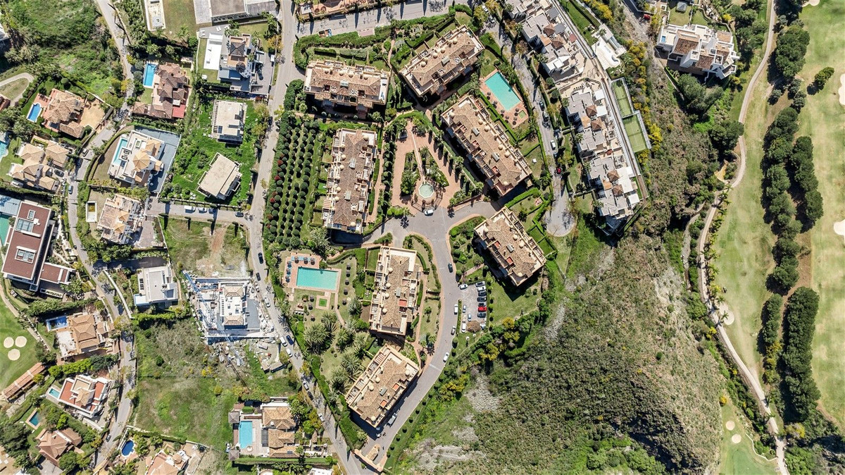 Appartement te koop in Los Flamingos | 4 slaapkamers H5347153