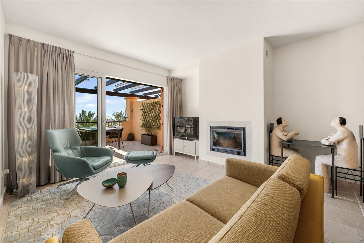 Appartement te koop in Los Flamingos | 4 slaapkamers H5347153