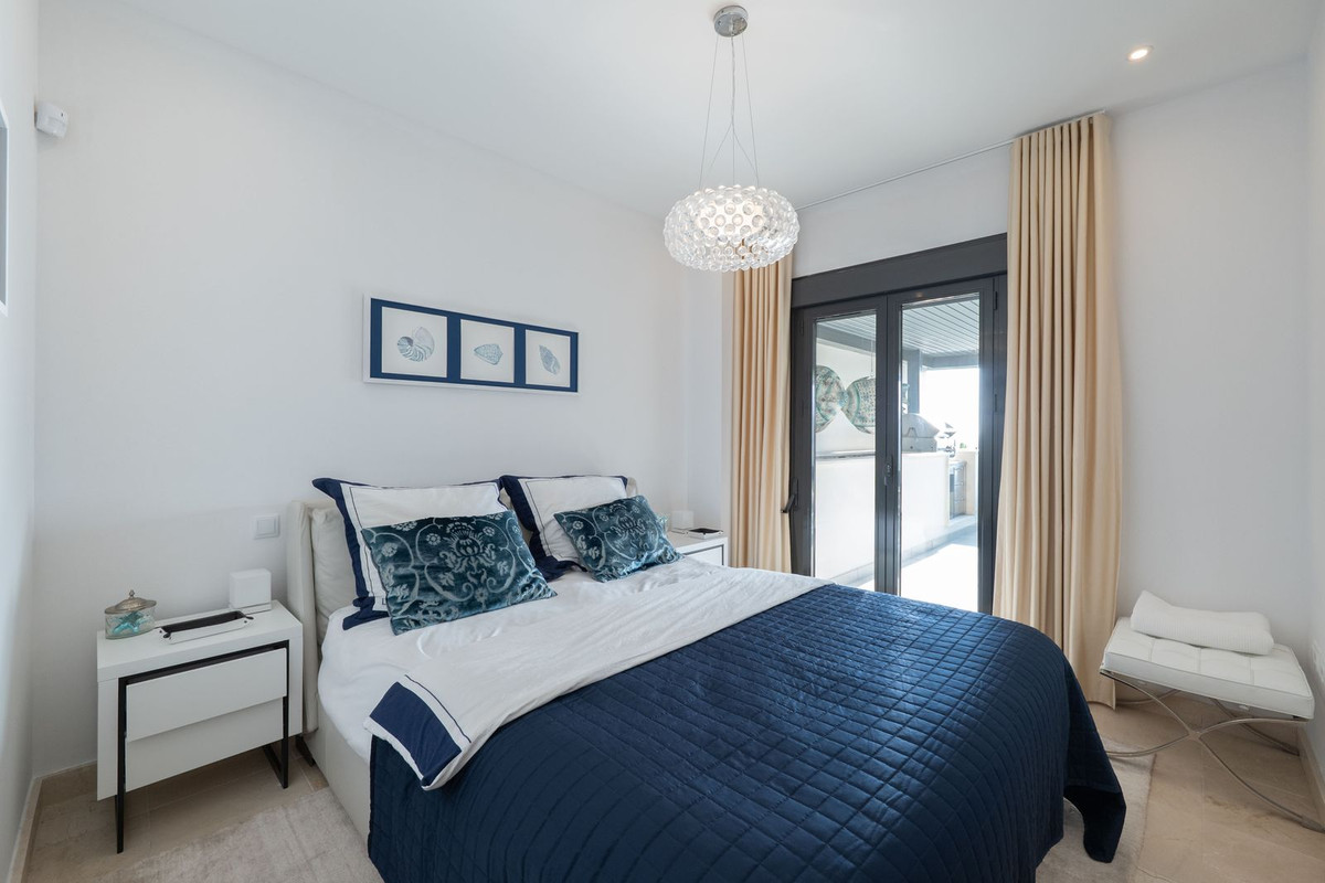 Appartement te koop in Los Flamingos | 4 slaapkamers H5351374