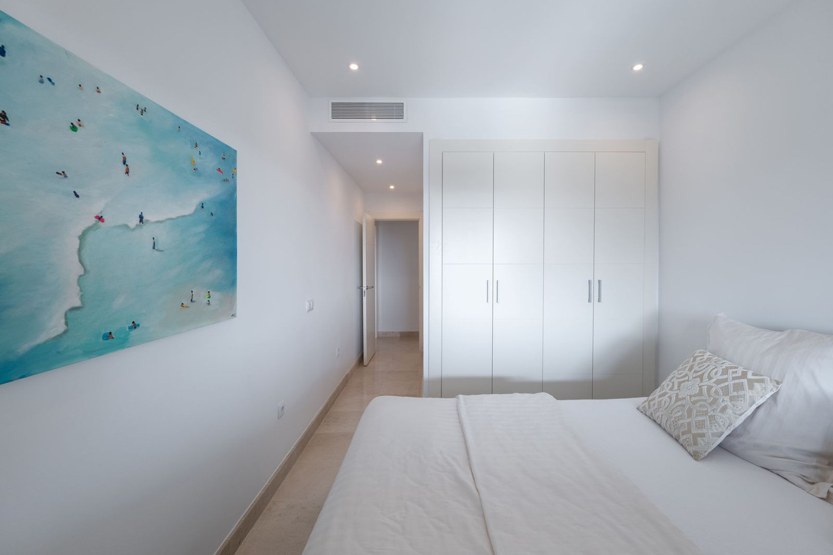 Appartement te koop in Los Flamingos | 4 slaapkamers H5351374