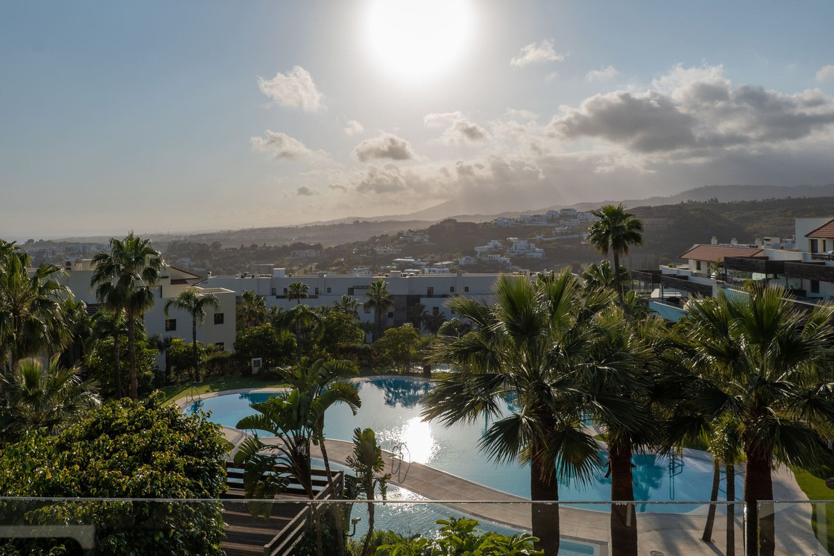 Appartement te koop in Los Flamingos | 4 slaapkamers H5351374