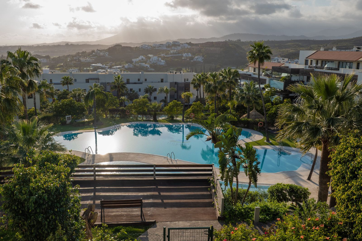 Appartement te koop in Los Flamingos | 4 slaapkamers H5351374