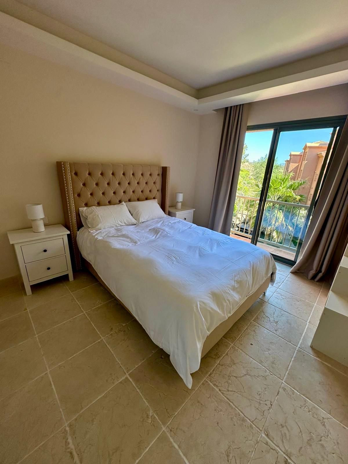 Appartement te koop in Los Flamingos | 3 slaapkamers H5357353