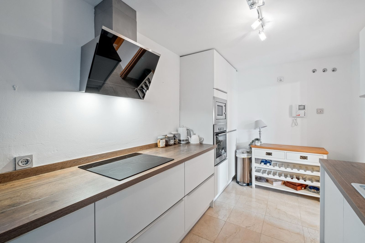 Appartement te koop in Los Flamingos | 3 slaapkamers H5372905