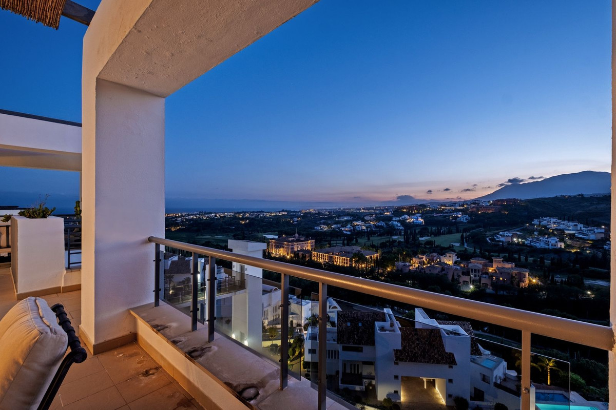 Appartement te koop in Los Flamingos | 3 slaapkamers H5372905