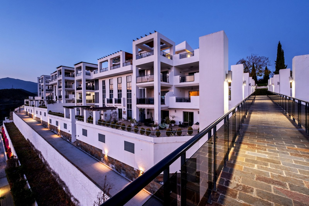 Appartement te koop in Los Flamingos | 3 slaapkamers H5372905