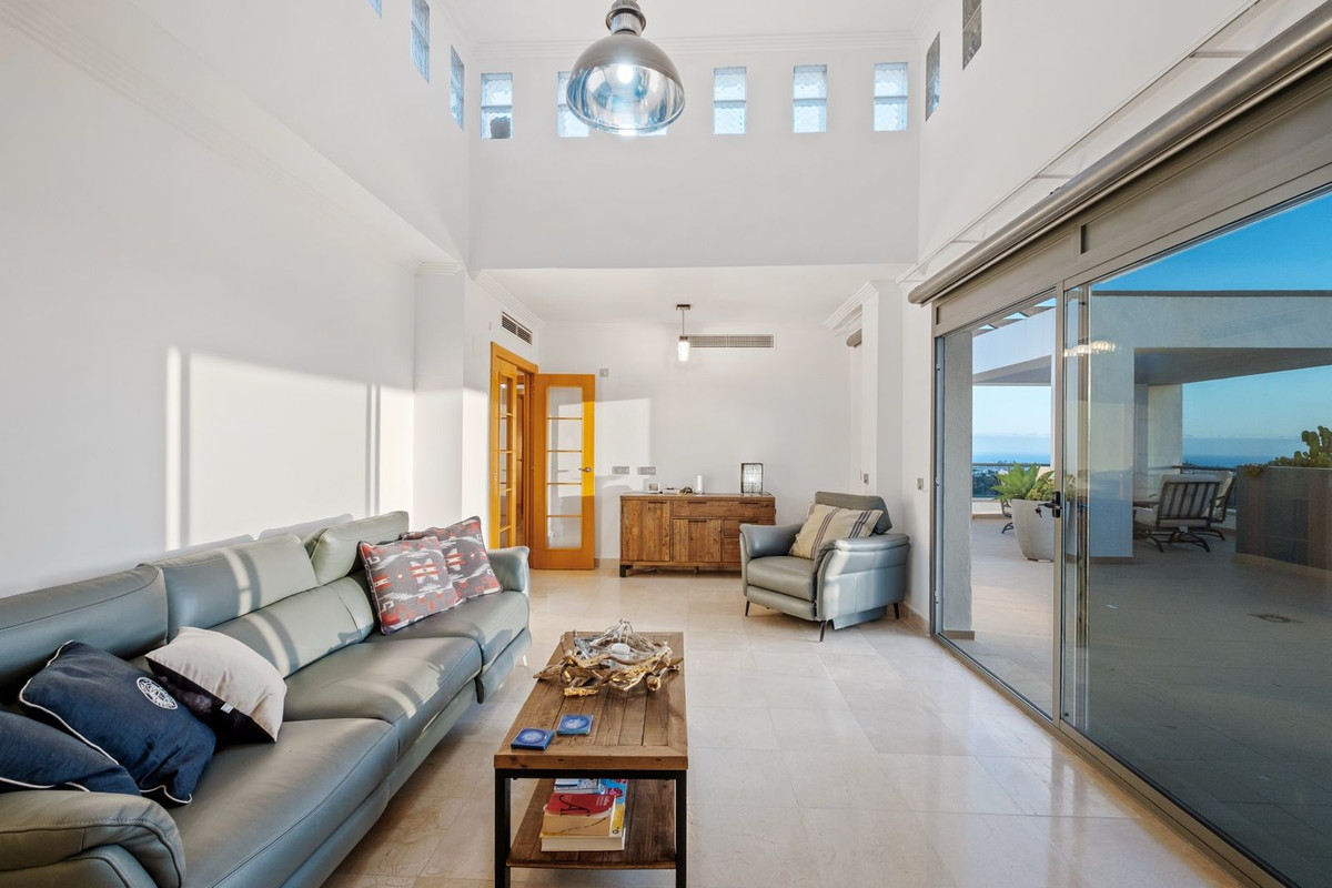 Appartement te koop in Los Flamingos | 3 slaapkamers H5372905