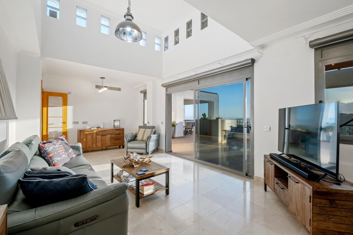 Appartement te koop in Los Flamingos | 3 slaapkamers H5372905