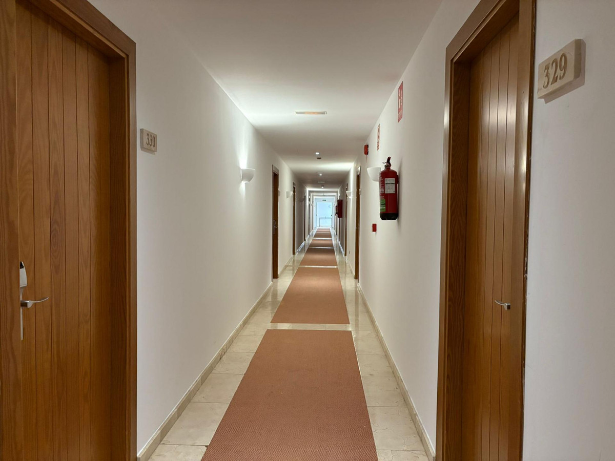 Appartement te koop in Los Flamingos | 1 slaapkamers H5398393