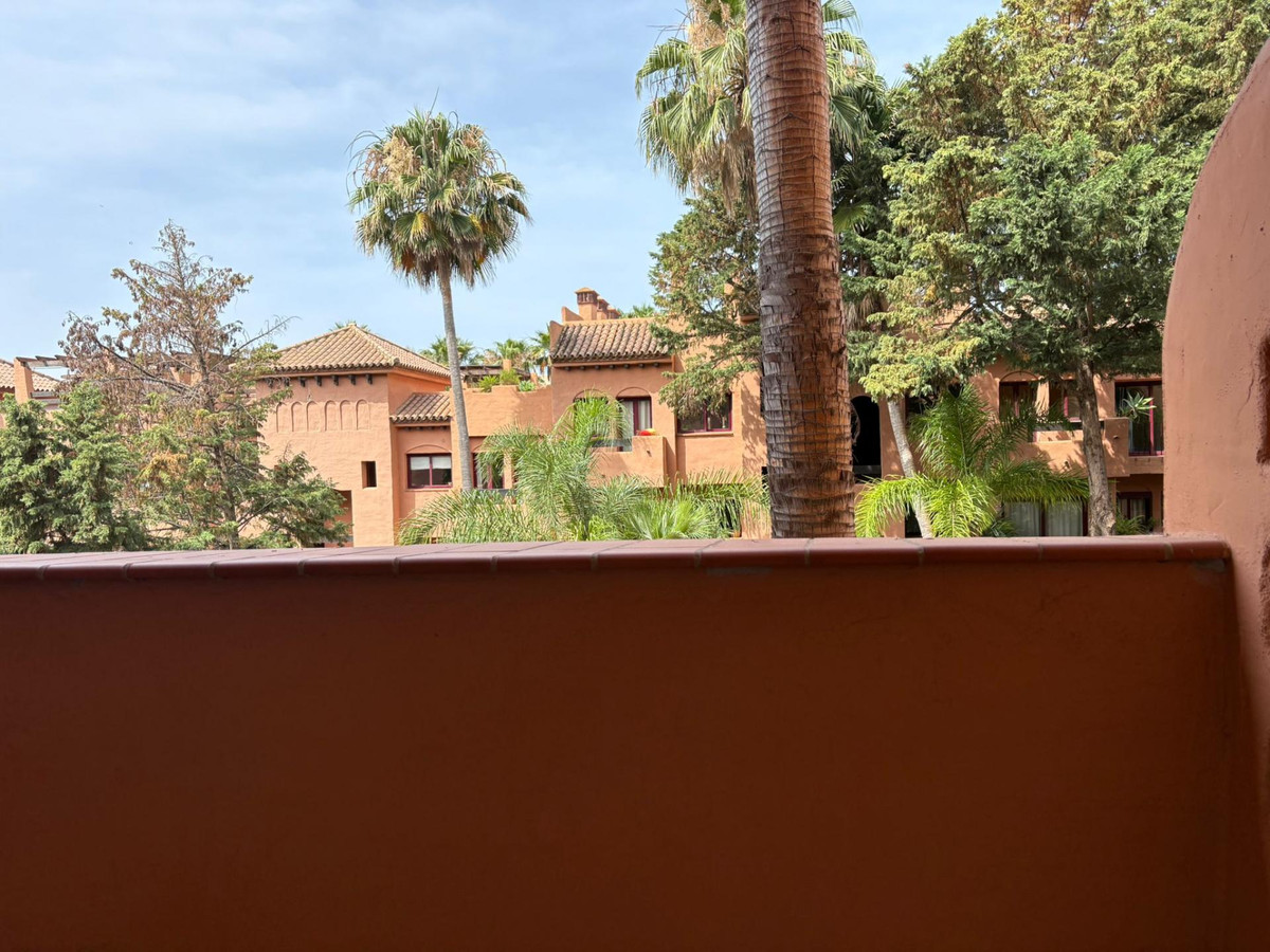 Appartement te koop in Los Flamingos | 1 slaapkamers H5398393