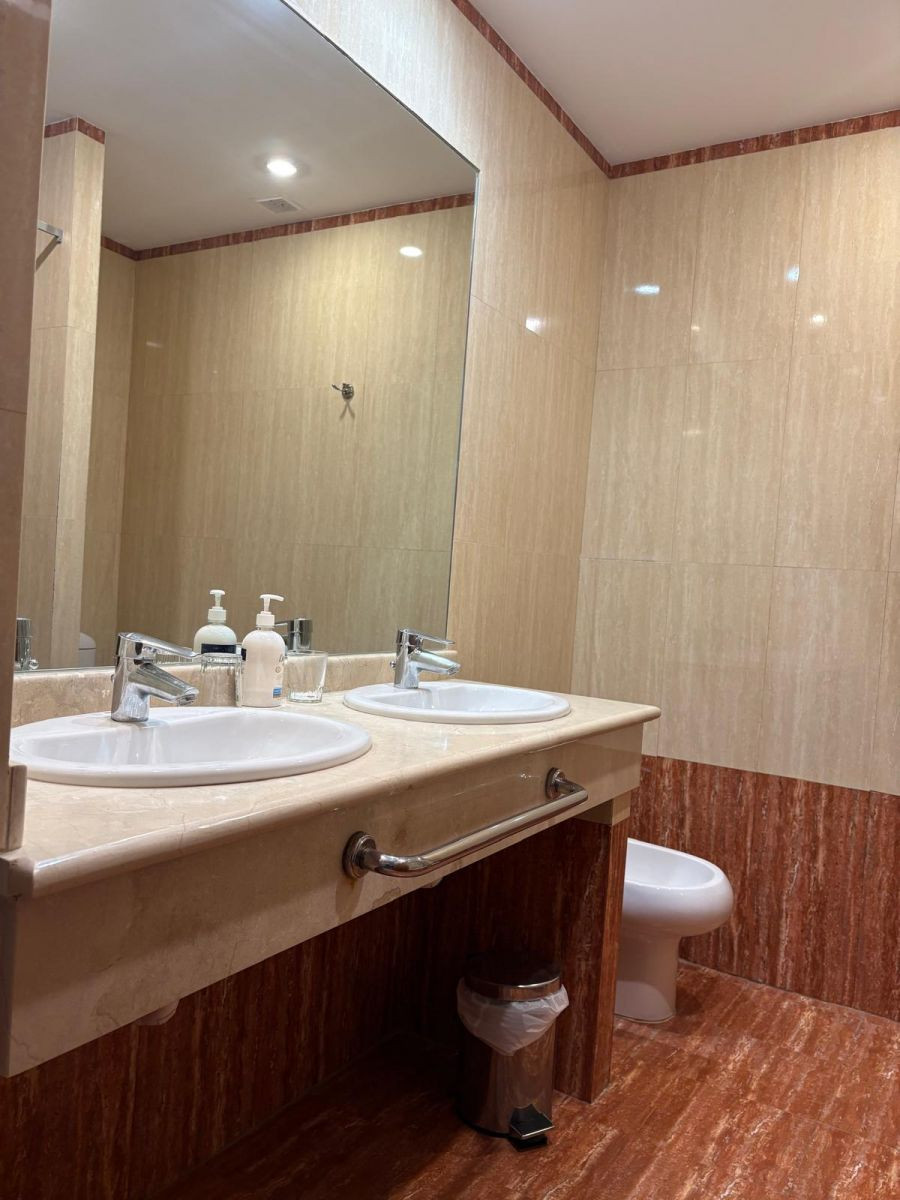 Appartement te koop in Los Flamingos | 1 slaapkamers H5398393