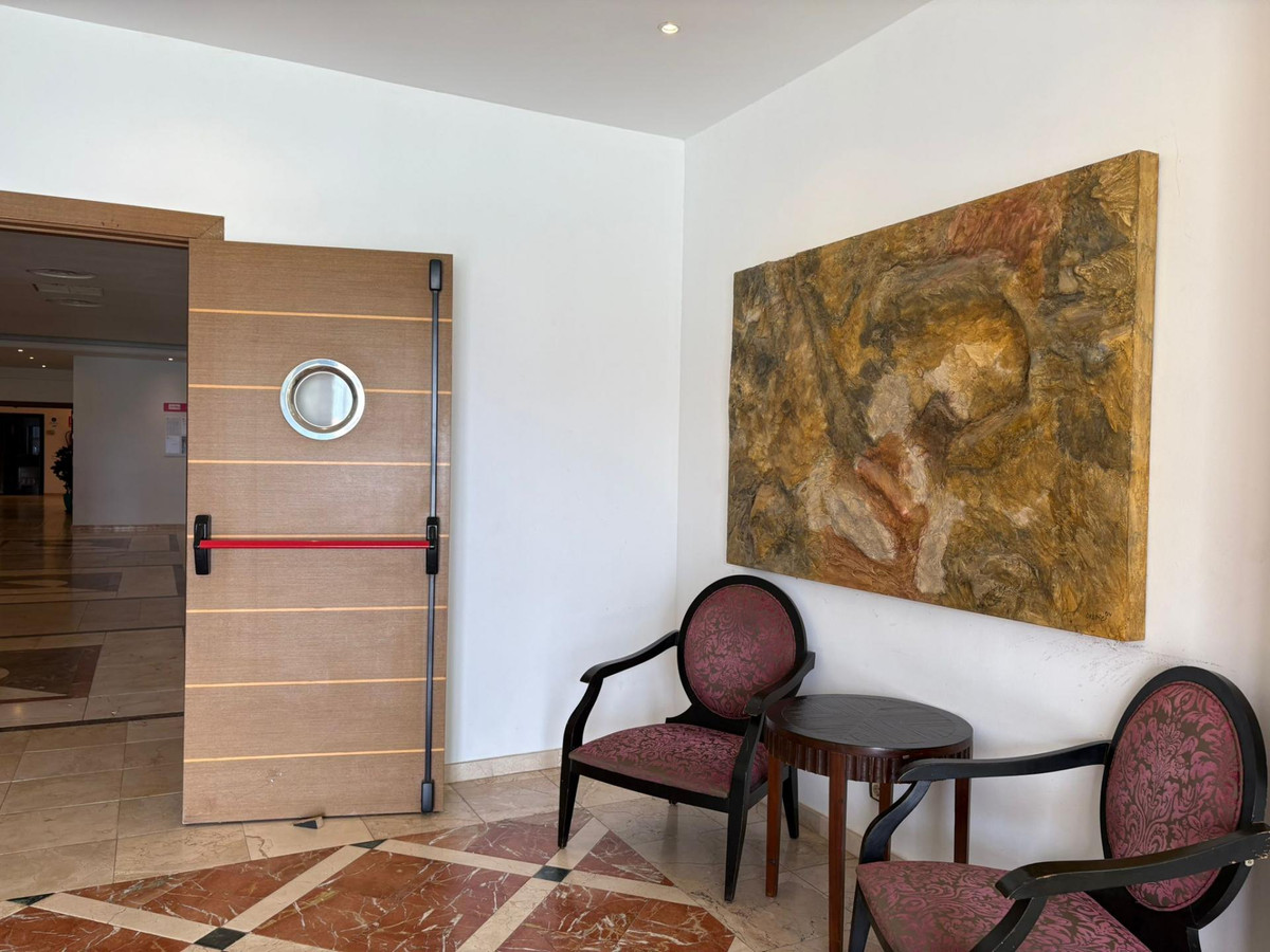 Appartement te koop in Los Flamingos | 1 slaapkamers H5398393