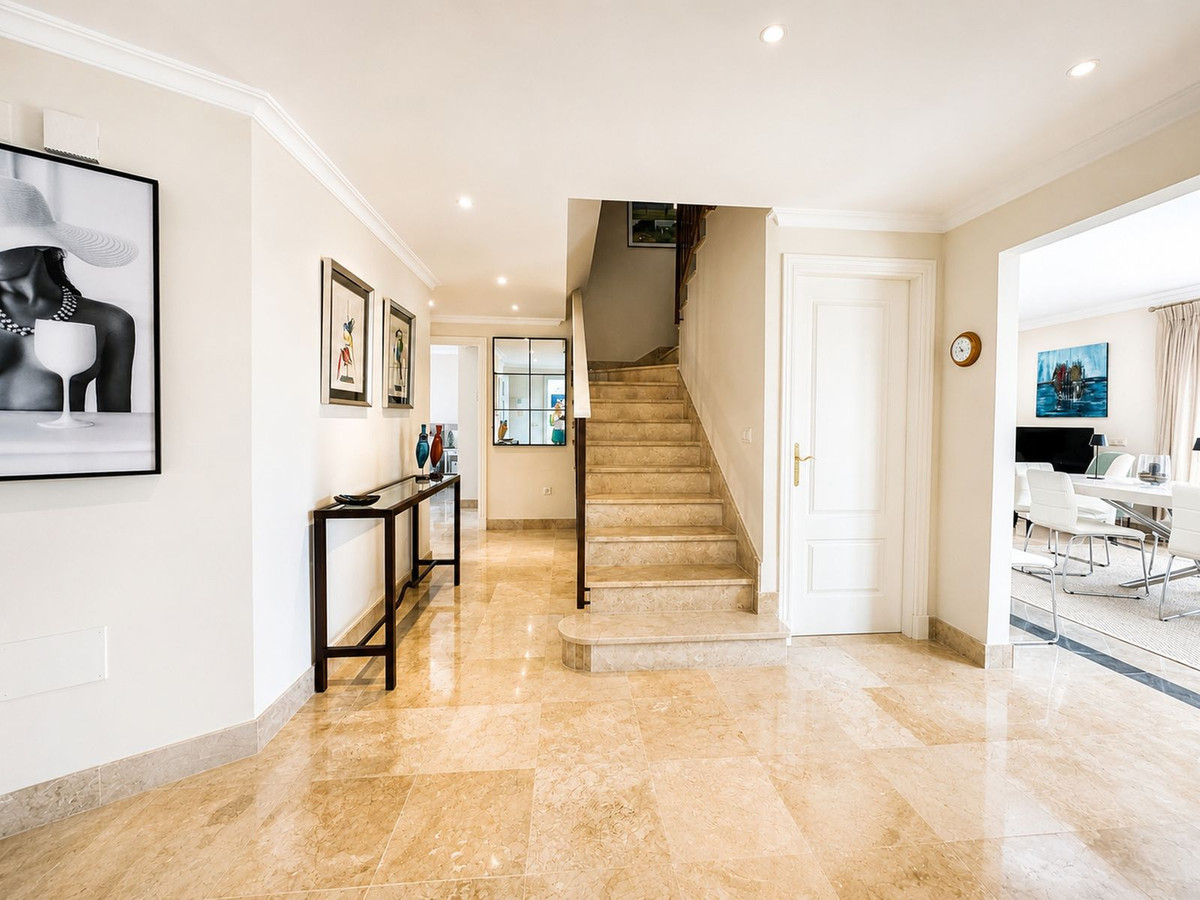 Property main view 20