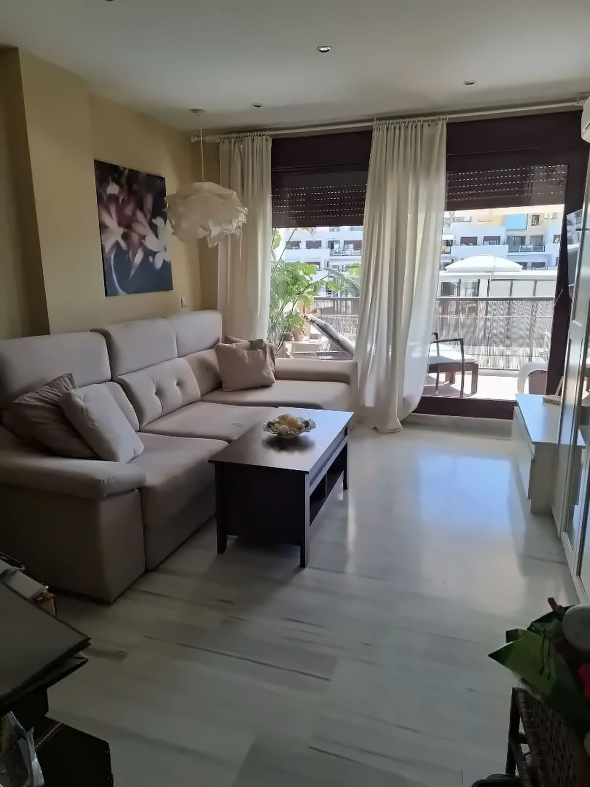 Appartement te koop in Los Flamingos | 1 slaapkamers H5444389