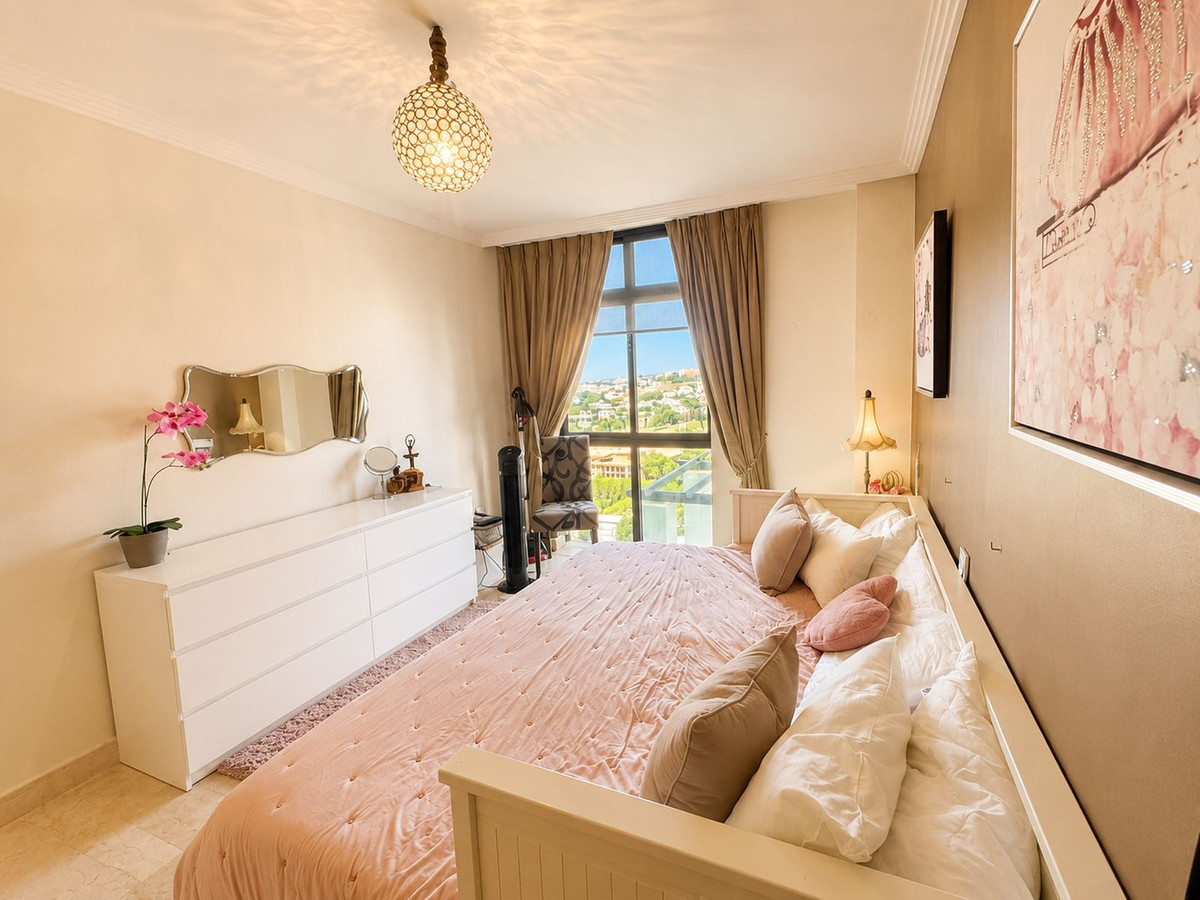 Appartement te koop in Los Flamingos | 2 slaapkamers H5450410