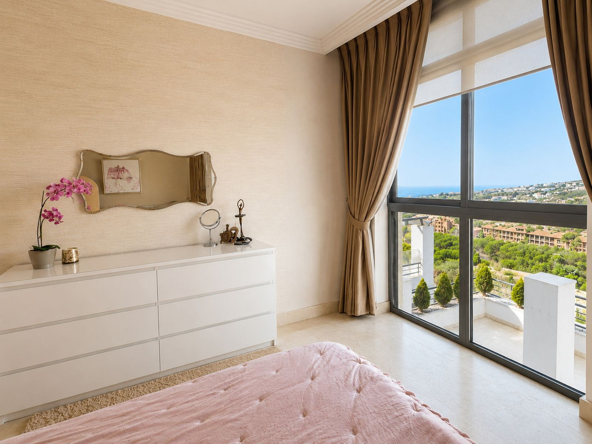 Appartement te koop in Los Flamingos | 2 slaapkamers H5450410